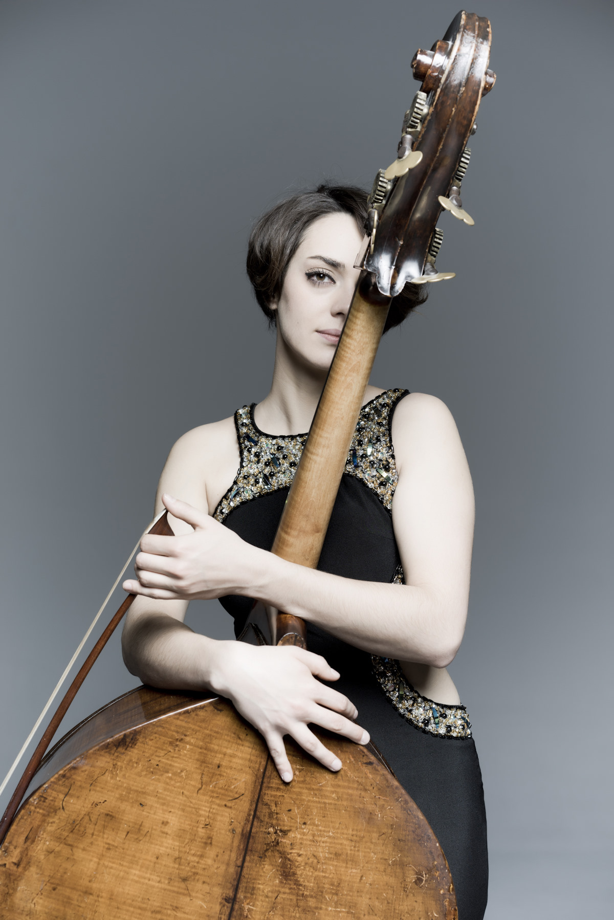 Portrait de Uxia Martinez Botana, contrebassiste